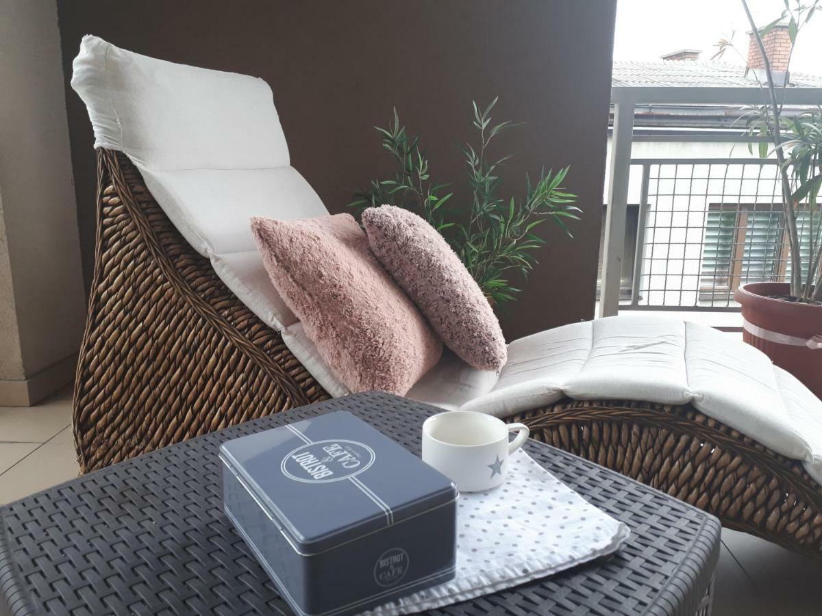 Apartman Diva 图兹拉 外观 照片